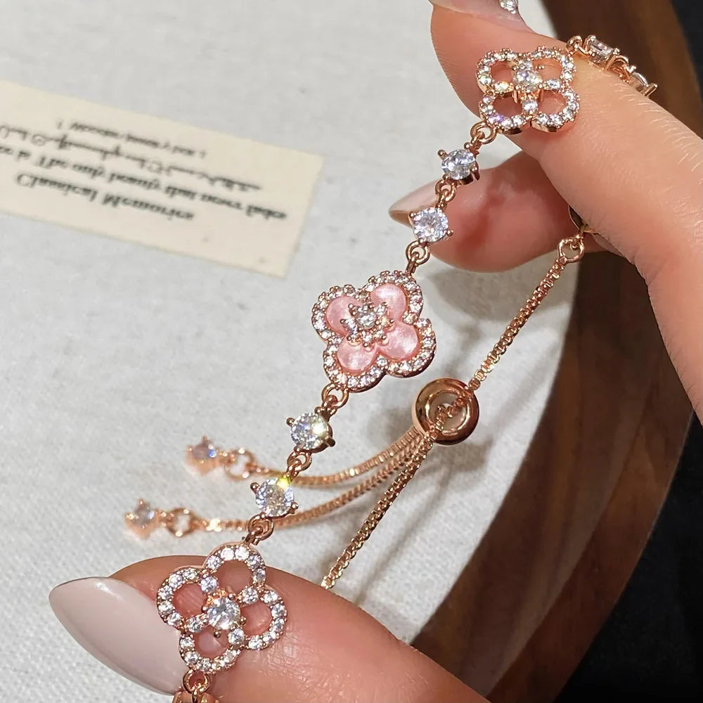Sakura Cleef Bracelet